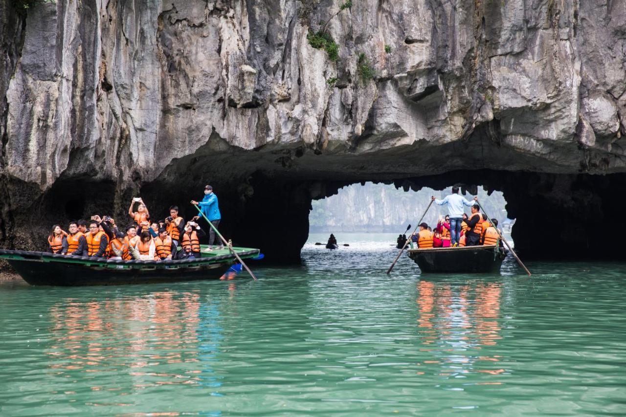 Syrena Cruises Hotel Ha Long Buitenkant foto
