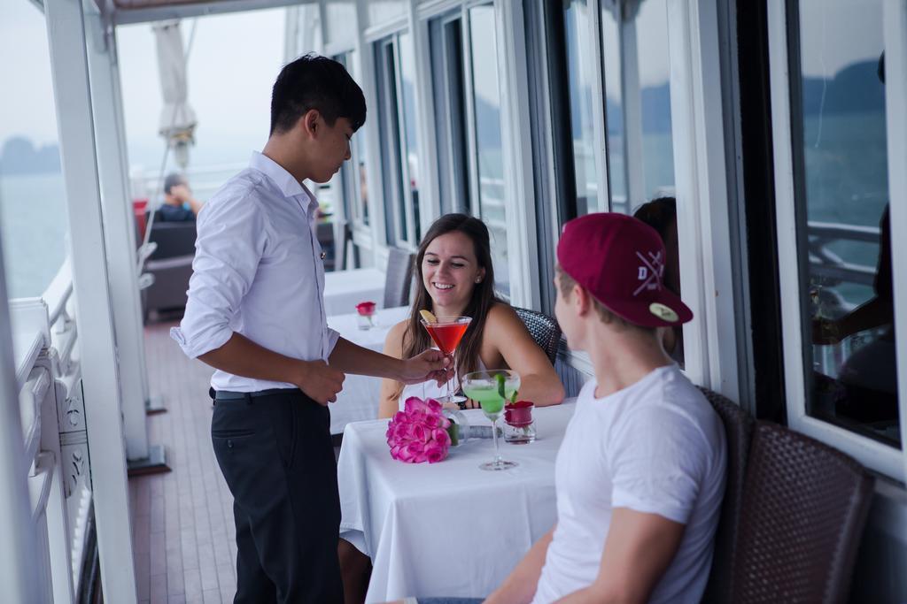 Syrena Cruises Hotel Ha Long Buitenkant foto